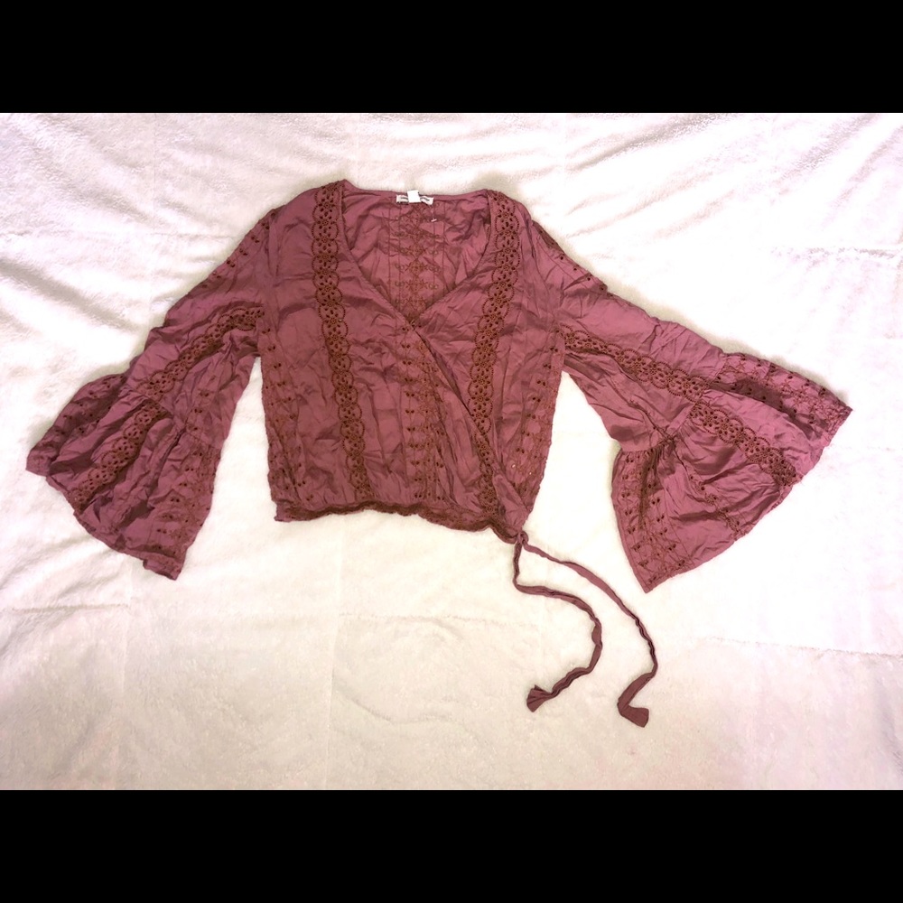 American Eagle Bell Sleeve Top